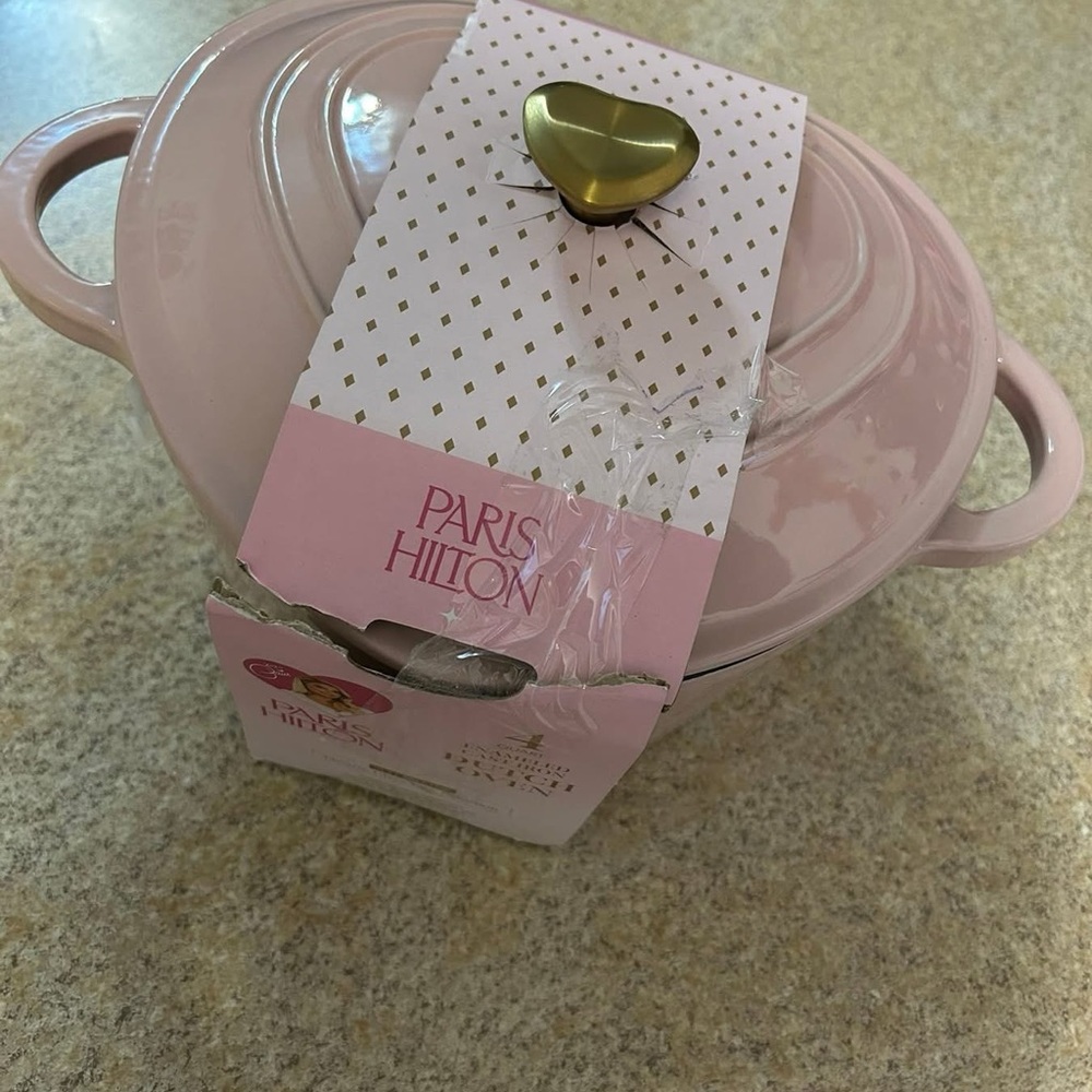 Paris Hilton Pink Heart Digital Kitchen Scale